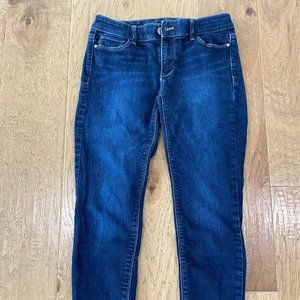 White House Black Market Dark Wash Jeans, size 2Short, EUC